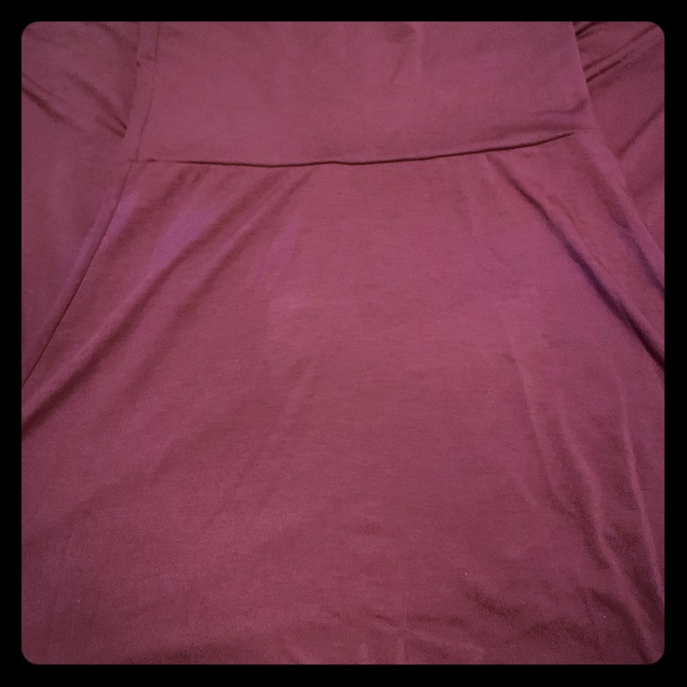 NWOT light burgundy Lularoe Maxi skirt